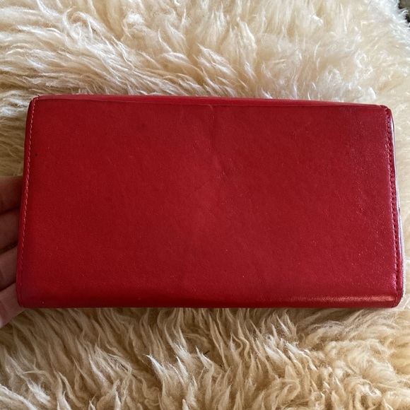 Red Wallet - Picture 2 of 9
